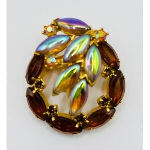 Vintage Gold Tone Wreath Brooch Pin with Iridescent & Brown Rhinestones